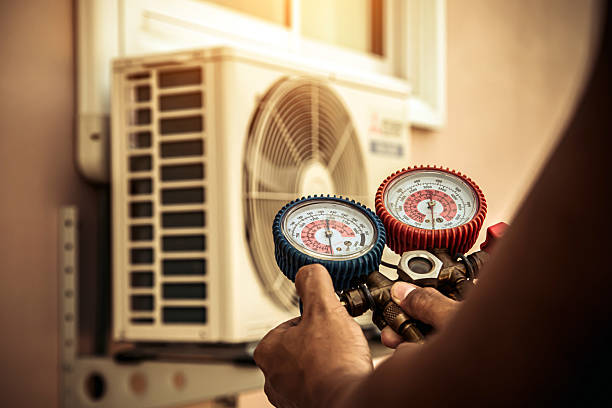 Professional Hvac technician working in Tobaccoville, NC